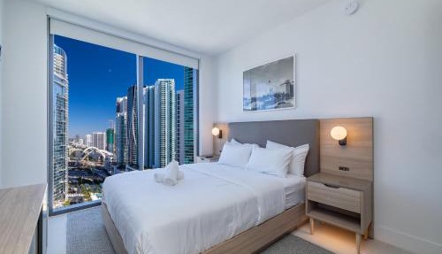 Magnificent 3 Bedrooms in Downtown Miami with incredible views