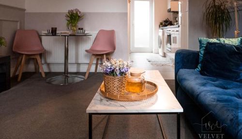 1 Bed House , Free WiFi,Free Parking,Leasure,Business