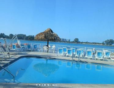 Gulfview Hotel - On the Beach