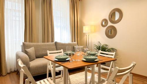 ŞAHİN PERA SUİT 1 stylish 2Br 3Ac apartment near Istiklal street
