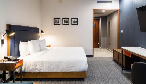 Courtyard by Marriott Mexico City Airport