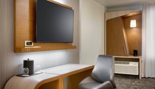 Courtyard by Marriott Los Angeles LAX/Hawthorne