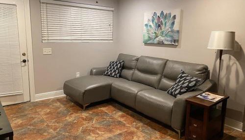 North Gates of LSU 2 bedroom w&d pool