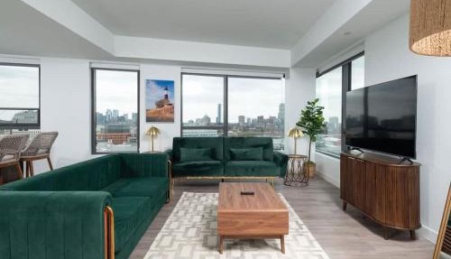 Central Square Penthouse near MIT Harvard Wi-Fi & GYM