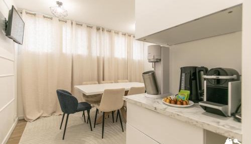 MBA - Beslay - Splendide Appartement Paris Centre