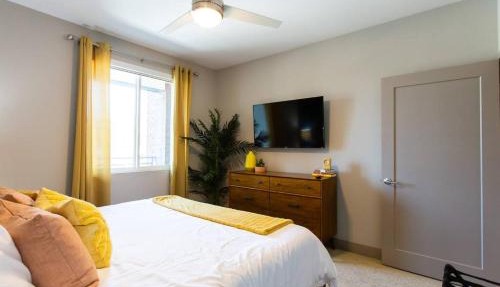 3 Miles to Disney Heated Pool CnvntnCtr Jacuzzi