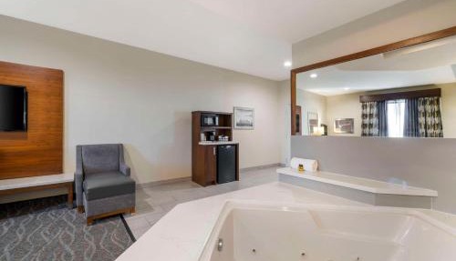 Best Western Plus Gardena-Los Angeles Inn & Suites