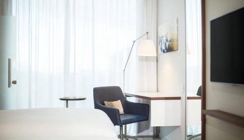 Courtyard by Marriott Edinburgh West