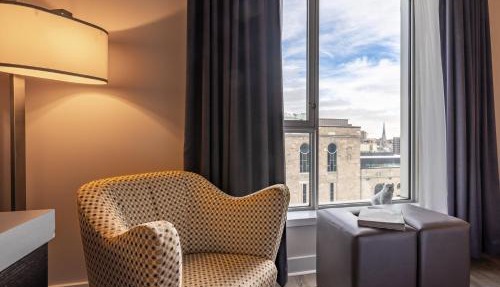 HOTEL10