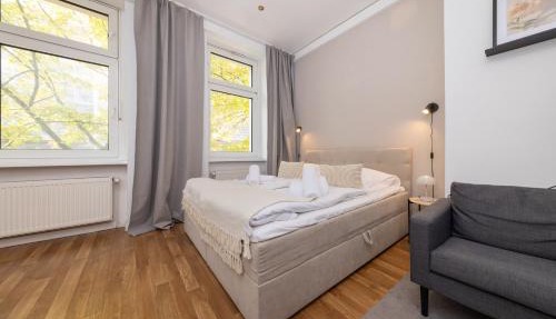 4 Zimmer Große Küche Balkon am Maybachufer