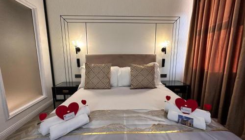 Rosemay Boutique Hotel Near Heathrow Airport
