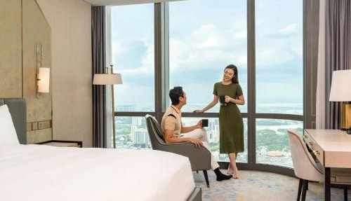 Vinpearl Landmark 81, Autograph Collection
