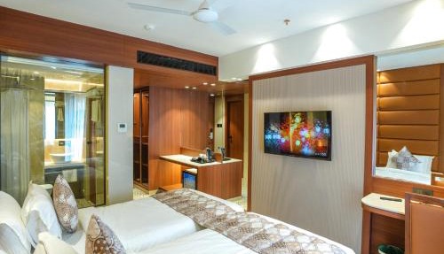 InstaFeel Hotel