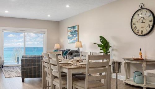 2BDR Lake View 1st Floor Condo steps to Beach 103E