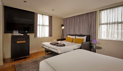 Holmes Hotel London