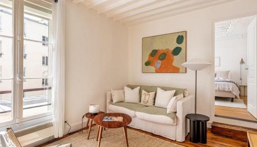 GuestReady - Apt de charme dans le centre de Paris IX