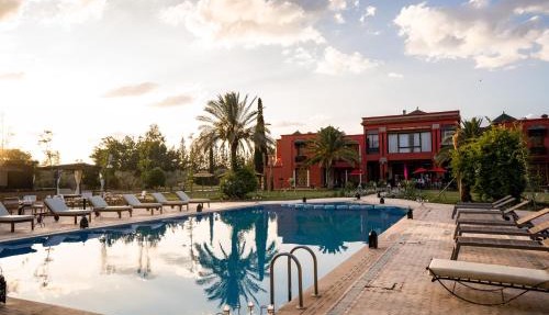Nomadz Palace