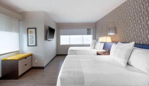 GLō Best Western Mississauga Corporate Centre