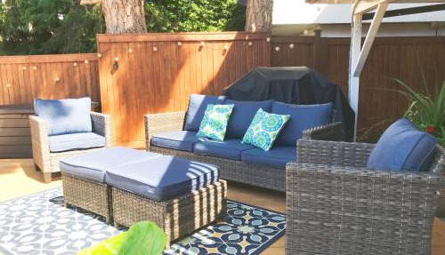 walk distance to kits beach 2bedrooms only for you