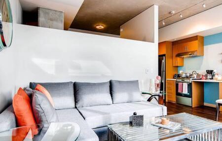 Speechless In Seattle - #1 Location - 2BR - Free Parking - VR1