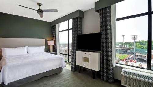 Homewood Suites By Hilton Greenville Downtown