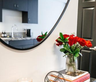 Luxurious Hollywood condo