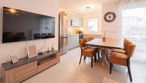 *Disneyland-Paris* 6 pers, Wifi, Parking