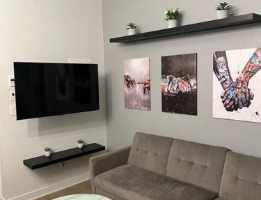 Luxury Downtown Escape Pool & Free Parking