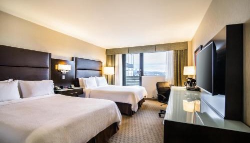 Holiday Inn Vancouver-Centre Broadway by IHG