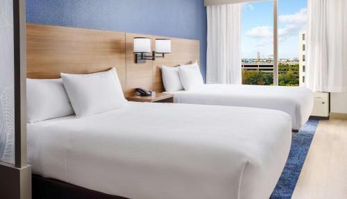 Hyatt Place across from Universal Orlando Resort
