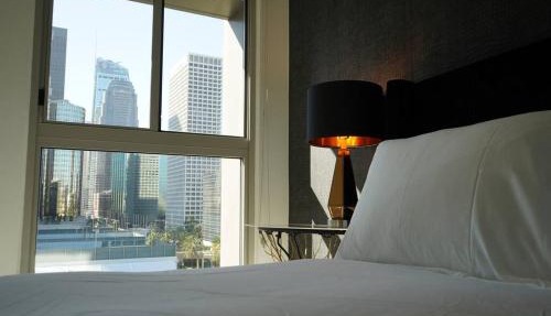 Downtown LA - Mamba Suite - Free Indoor Parking!