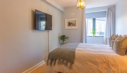 GuestReady - Lively Apt near Dublin Castle