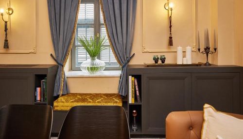 Rephael House Boutique Hotel