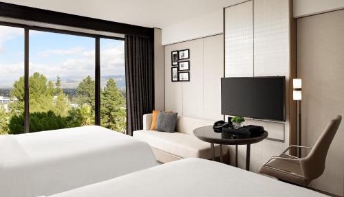 Sheraton Universal