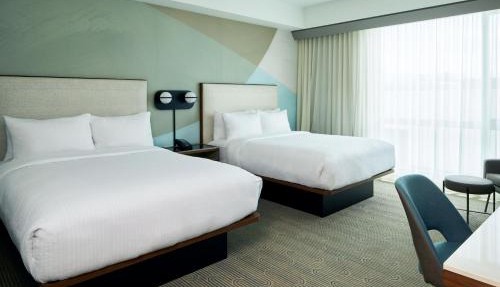 Courtyard by Marriott Santa Barbara Downtown