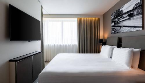 AC Hotel Paris Porte Maillot by Marriott