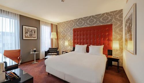 Crowne Plaza Amsterdam - South by IHG