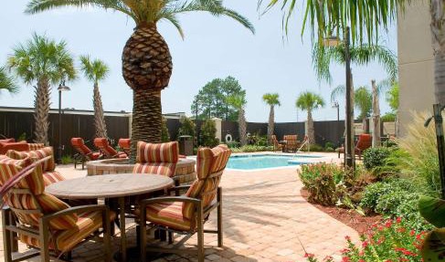 Hampton Inn I-10 & College Drive