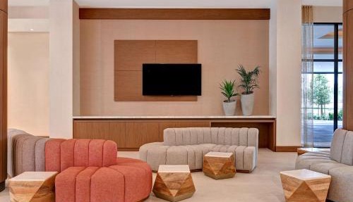 Hilton Garden Inn Anaheim Resort