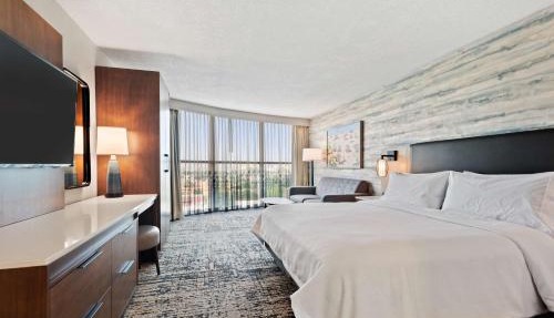 Embassy Suites by Hilton Anaheim South
