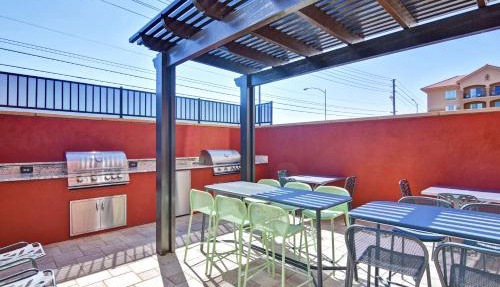 Home2 Suites By Hilton Las Vegas Strip South