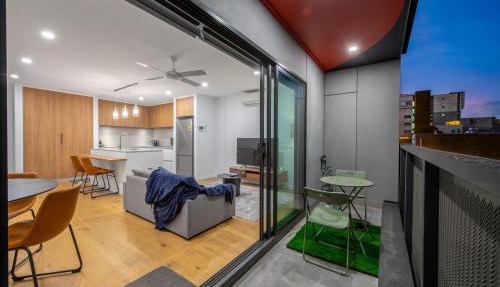 StayCentral - Brunswick Central Townhouse