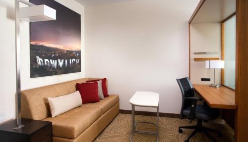 SpringHill Suites by Marriott Los Angeles Burbank/Downtown