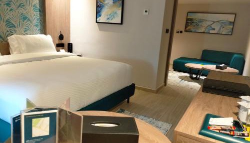 Golden Tulip El Mechtel