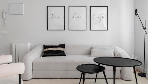 Cozy 2 bedroom apartment with patio