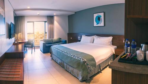 Boulevard Oman Hotel