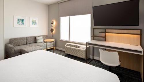 TownePlace Suites by Marriott Las Vegas North I-15