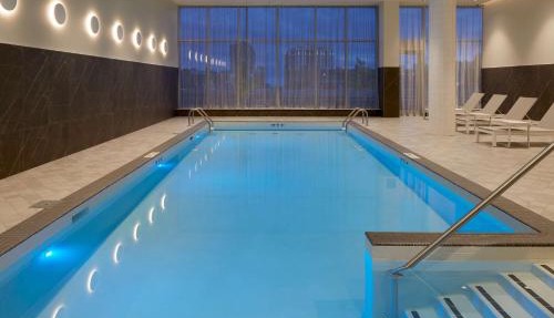 Homewood Suites By Hilton Montreal Midtown