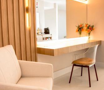Ramada Hotel & Suites Campos Pelinca