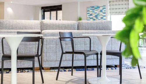 DoubleTree by Hilton Austin-University Area